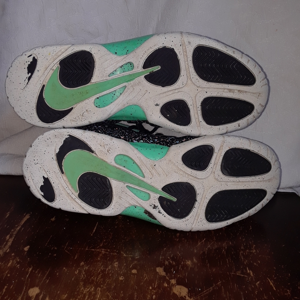 Nike Little Posite One 'Easter' Kids Shoe - Picture 8 of 11